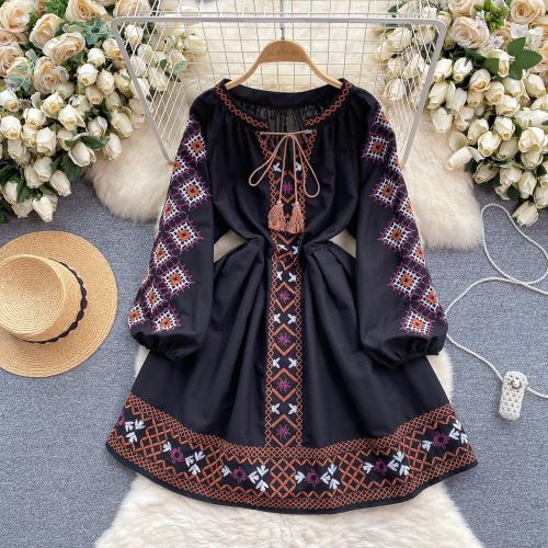 Polyester Waist-controlled One-piece Dress mid-long style & slimming embroidered mixed pattern : PC
