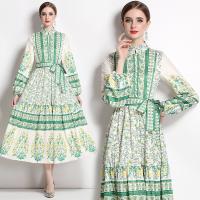 Polyester Waist-controlled & Slim & long style One-piece Dress & breathable printed floral green PC