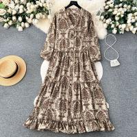 Mixed Fabric Soft One-piece Dress large hem design & mid-long style & slimming & loose printed floral : PC