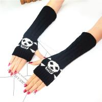 Knitted Oversleeves thermal jacquard skull pattern : Pair