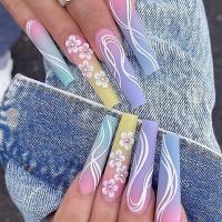 Plastique Faux ongles Floral multicolore Ensemble