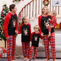 Polyester Parent-child Sleepwear christmas design & loose printed Cartoon red and black Set