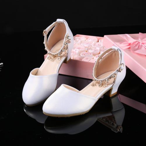 PU Leather Girl Sandals hardwearing & breathable white Pair