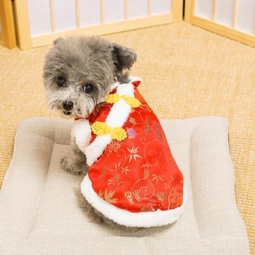 サテン & ベロア ペットの犬の服 刺繍 赤 : 一つ