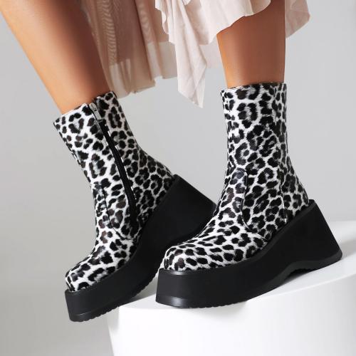 Rubber & PU Leather heighten & slipsole Boots printed leopard Pair