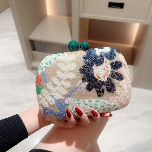 Polyester hard-surface & Easy Matching Clutch Bag embroidered floral PC