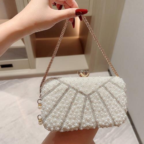 Plastic Pearl Easy Matching Clutch Bag white PC