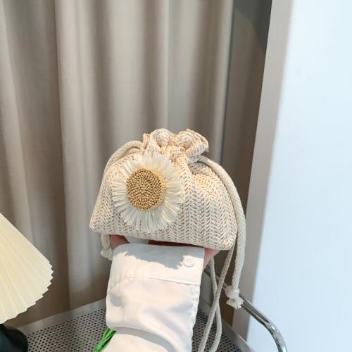 Straw Bucket Bag Handbag durable & attached with hanging strap flower shape PC
