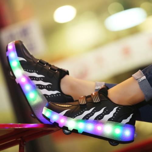 Thermo Plastic Rubber & Thermoplastic Polyurethane Children Wheels Shoes with LED lights  Pair