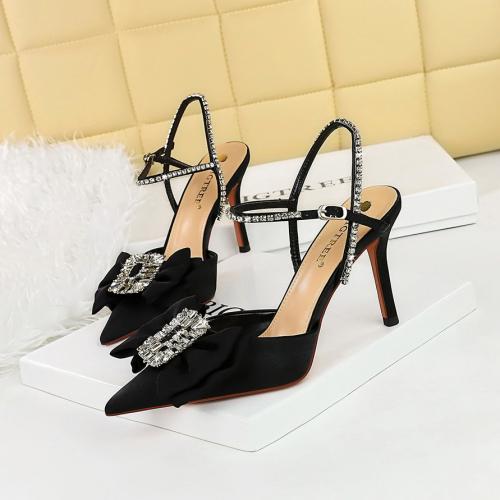 Silk & PU Leather High-Heeled Shoes pointed toe & anti-skidding & with rhinestone Solid Pair