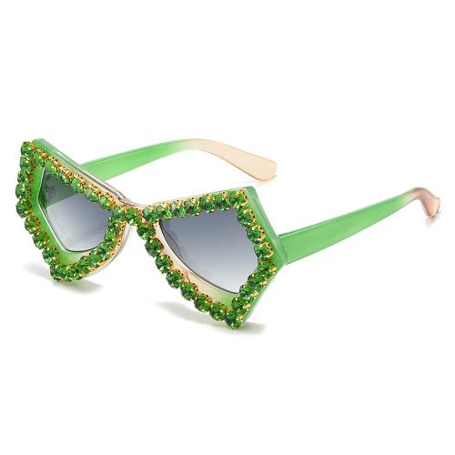 PC-Polycarbonate shading & Easy Matching Sun Glasses for women & sun protection & with rhinestone PC