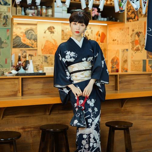 Poliéster Kimono Sexy, impreso, floral, negro,  trozo