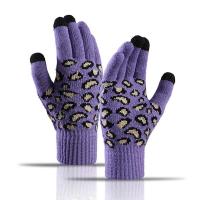 Acrylic & Spandex Women Gloves can touch screen & fleece & thicken & thermal jacquard leopard : PC