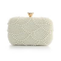 Plastic Pearl hard-surface Clutch Bag with chain white PC