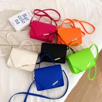 Non-Woven Fabrics Handbag soft surface & attached with hanging strap PC