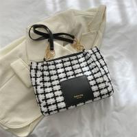 Plaid Fabric Shoulder Bag large capacity & soft surface plaid PC