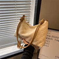 Cloth Shoulder Bag soft surface & attached with hanging strap PC
