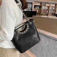 PU Leather Handbag with chain & soft surface Argyle PC
