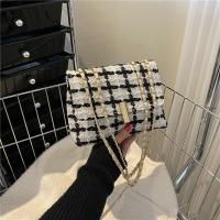 Plaid Fabric Shoulder Bag with chain & soft surface plaid PC