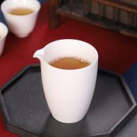 Whiteware Divisor de té, hecho a mano,  trozo