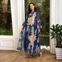 Polyester Robe musulmane islamique du Moyen-Orient Brodé plus de couleurs pour le choix pièce