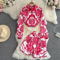 Polyester High Waist Women Casual Set & two piece & loose short pants & top printed Set