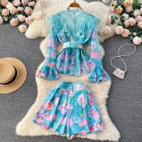 Mixed Fabric Waist-controlled & scallop & High Waist Women Casual Set slimming short & top printed floral Set