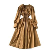 Mixed Fabric Waist-controlled & Pleated One-piece Dress large hem design & slimming Solid : PC
