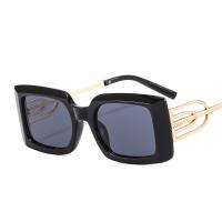 PC-Polycarbonate Easy Matching Sun Glasses portable & anti ultraviolet & sun protection & unisex & hollow PC