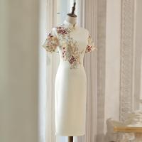 ポリエステル ショートイブニングドレス 刺繍 単色 選択のためのより多くの色 一つ