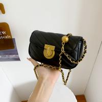 PU Leather Box Bag Crossbody Bag with chain & soft surface PC