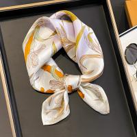 Přírodní hedvábí Čtvercový šátek Stampato Rostlin Béžová kus
