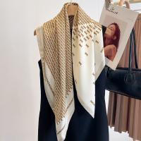 Polyester Vierkante sjaal Afgedrukt meer kleuren naar keuze stuk