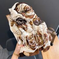 Tela de algodón Bufanda Mujer, impreso, floral, más colores para elegir,  trozo