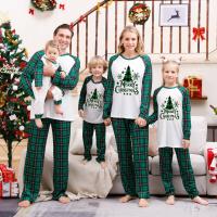 Polyester Parent-child Sleepwear & two piece printed tree pattern green Set