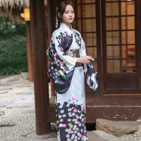 Polyester Kimono kostuum set Kimono Kostuum & Riem Afgedrukt Rillen Witte stuk