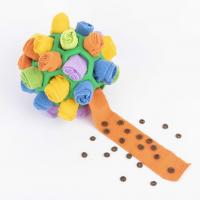 Thermo Plastic Rubber & Polair vlies Pet Sniff Ball meer kleuren naar keuze stuk