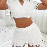 Polyester Women Casual Set midriff-baring & skinny short pants & short sleeve T-shirts patchwork Solid white and green Set