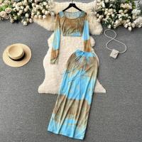 Polyester Slim Two-Piece Dress Set midriff-baring & back split printed blue Set