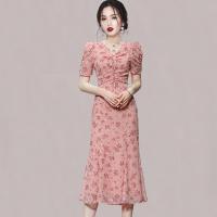 シフォン ワンピースドレス 印刷 ピンク 一つ