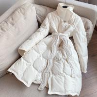 Polyester Women Down Coat Solide plus de couleurs pour le choix pièce