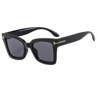 PC-Polycarbonate Easy Matching & windproof Sun Glasses anti ultraviolet & sun protection & unisex PC