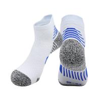 Polyester Men Knee Socks antifriction & breathable stretchable Solid Pair