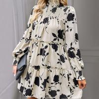 Polyester Waist-controlled One-piece Dress & loose & breathable printed floral white PC