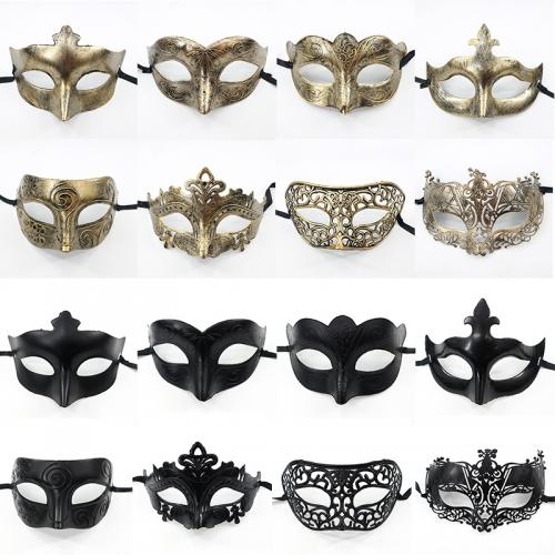 El plastico Máscara de Halloween, diferente color y patrón de elección,  trozo