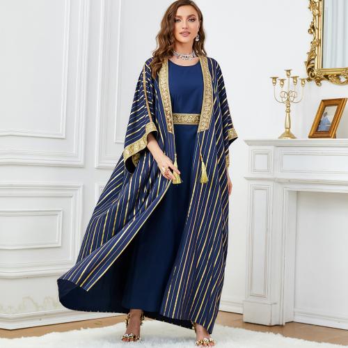 Polyester Waist-controlled Middle Eastern Islamic Muslim Dress & two piece & loose embroidered striped blue Set