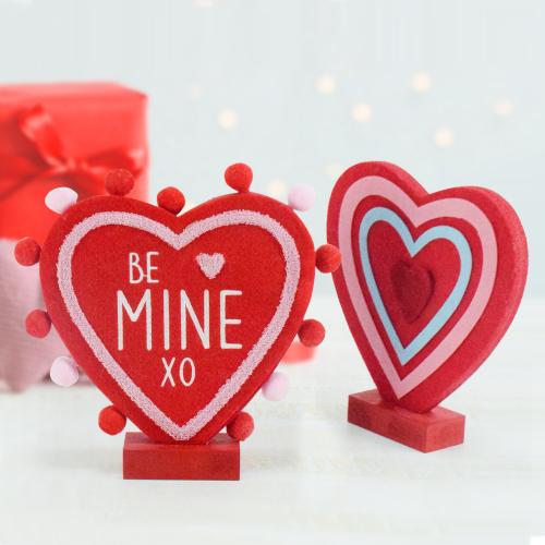 Polyester Decoration for home decoration heart pattern red Pair