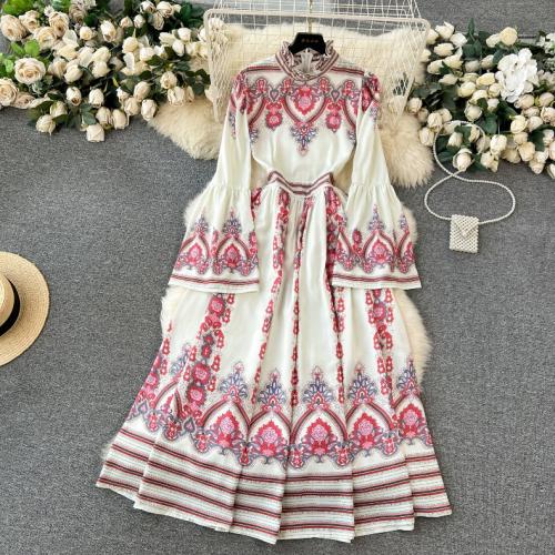 Mixed Fabric Waist-controlled One-piece Dress & breathable printed beige PC