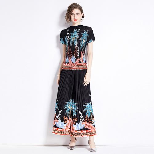 Polyester Waist-controlled & Slim Two-Piece Dress Set & two piece printed floral black Set