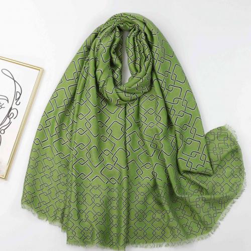Polyester Easy Matching Women Scarf thermal printed geometric PC